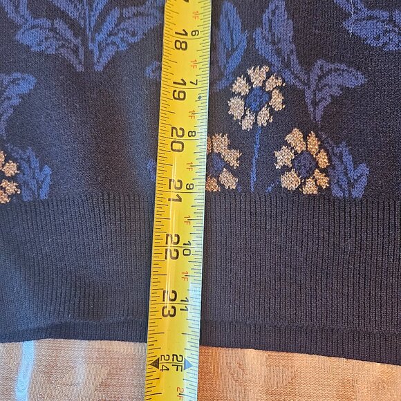 NWT Ann Taylor Floral Sweater - Picture 11 of 11